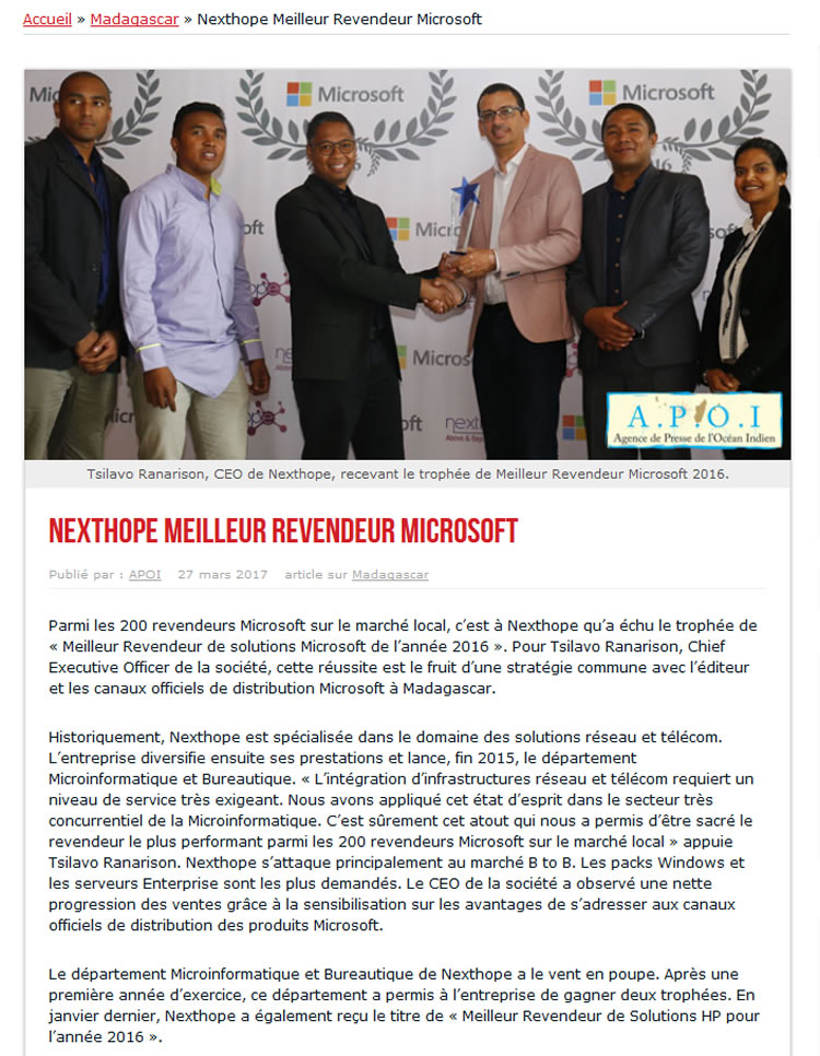 Tsilavo ranarison recevant trophée NextHope